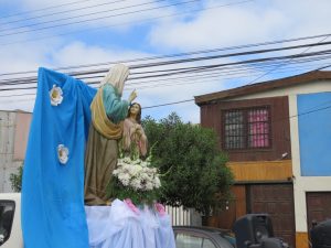 Procesión en honor Día de Santa Ana