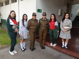 Alumnas se forman como Monitoras de Prevención en violencia en el pololeo