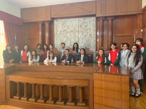 Alumnas de Electivo Humanista visitan Corte de Apelaciones