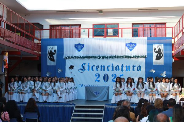 Licenciatura Cuartos Medios Generación 2025